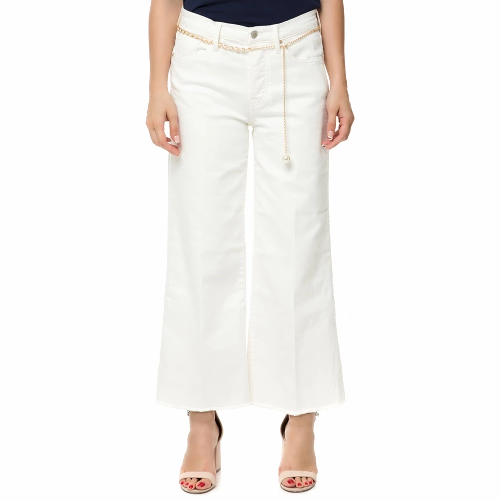 Γυναικεία τζιν παντελόνα GUESS FANNY λευκή 1 Γυναικεία τζιν παντελόνα GUESS FANNY λευκή