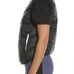 Γυναικείο αμάνικο μπουφάν NIKE WINDRUNNER μαύρο -DealsΠαντελόνια Store 1644137.1 7171 4 nike γυναικείο αμάνικο μπουφάν nike windrunner μαύρο x1000