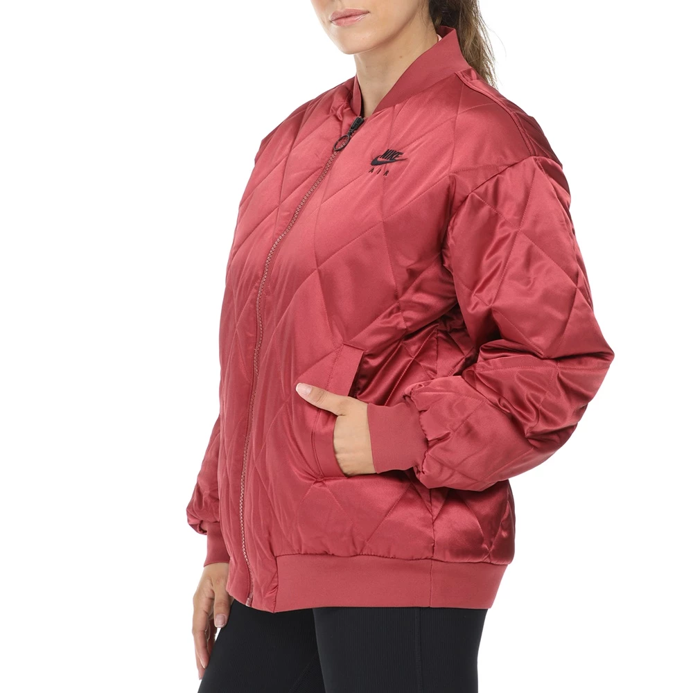 NIKE Γυναικείο μπουφάν ΝΙΚΕ NSW AIR SYN FILL SATIN μπορντό 2 NIKE Γυναικείο μπουφάν ΝΙΚΕ NSW AIR SYN FILL SATIN μπορντό - Image 2