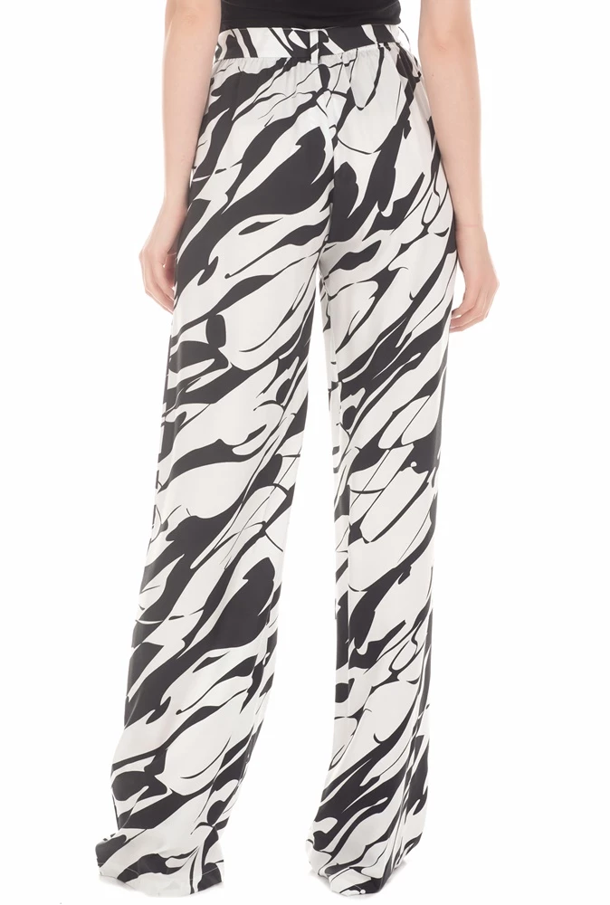 Γυναικεία ψηλόμεση παντελόνα BYBLOS ALGORITMO μαύρη 3 Γυναικεία ψηλόμεση παντελόνα BYBLOS ALGORITMO μαύρη - Image 3