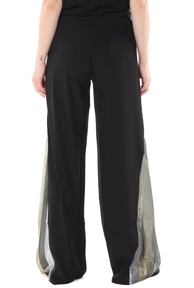 Γυναικεία παντελόνα GLAMAZONS ITHAKI μαύρη χρυσή 3 Γυναικεία παντελόνα GLAMAZONS ITHAKI μαύρη χρυσή - Image 3