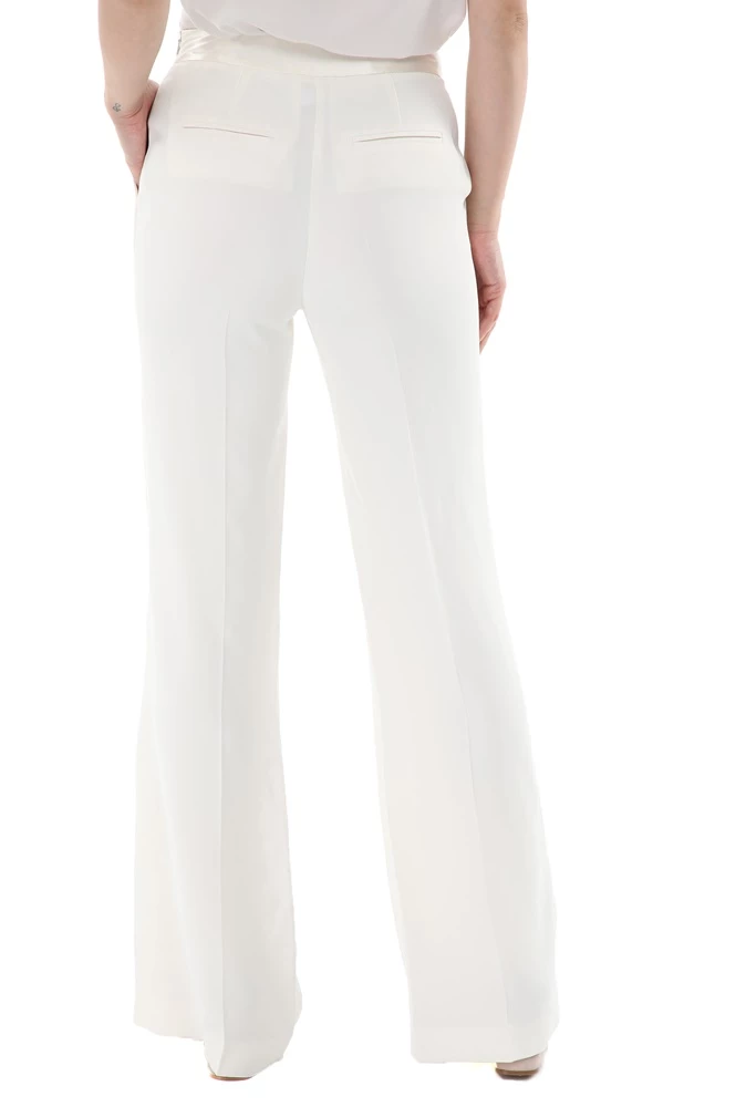 Γυναικείο παντελόνι NENETTE ENNA PANT ZAMPA VISCOSA STRETCH λευκό 3 Γυναικείο παντελόνι NENETTE ENNA PANT ZAMPA VISCOSA STRETCH λευκό - Image 3