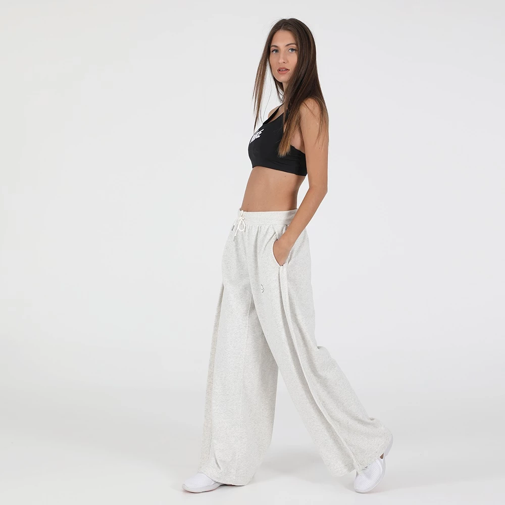 Γυναικείο παντελόνι φόρμας NIKE NSW PANT EARTH DAY FT μπεζ 2 Γυναικείο παντελόνι φόρμας NIKE NSW PANT EARTH DAY FT μπεζ - Image 2