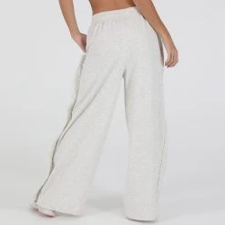 Γυναικείο παντελόνι φόρμας NIKE NSW PANT EARTH DAY FT μπεζ 6 Γυναικείο παντελόνι φόρμας NIKE NSW PANT EARTH DAY FT μπεζ -DealsΠαντελόνια Store 1790103.1 m4e5 3 nike γυναικείο παντελόνι φόρμας nike nsw pant earth day ft μπεζ x1000