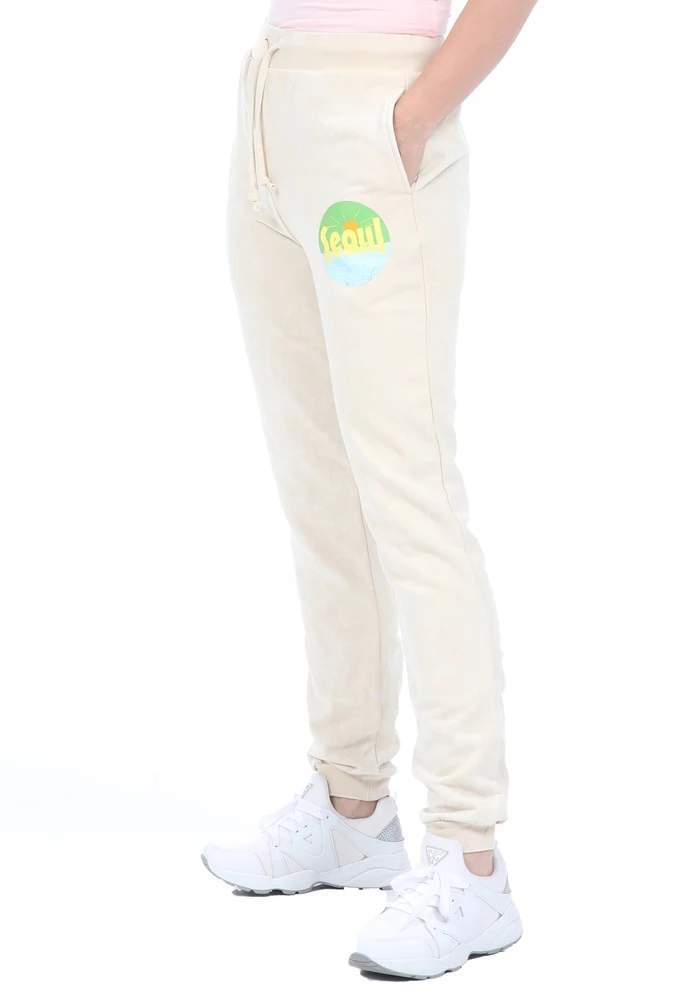 Γυναικείο παντελόνι φόρμας KENDALL + KYLIE BACK RUCHING εκρού 2 Γυναικείο παντελόνι φόρμας KENDALL + KYLIE BACK RUCHING εκρού - Image 2