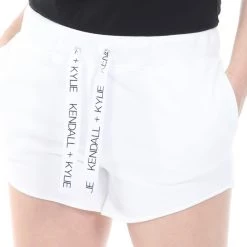 Γυναικείο σορτς KENDALL + KYLIE ACTIVE TURN ME ON λευκό -DealsΠαντελόνια Store 1811126.0 0091 4 kendall kylie γυναικείο σορτς kendall kylie active turn me on λευκό x1000