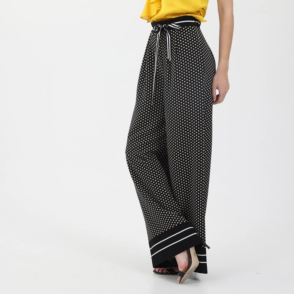 Γυναικεία παντελόνα TED BAKER Bondie Printed μαύρη λευκή Floral 2 Γυναικεία παντελόνα TED BAKER Bondie Printed μαύρη λευκή Floral - Image 2