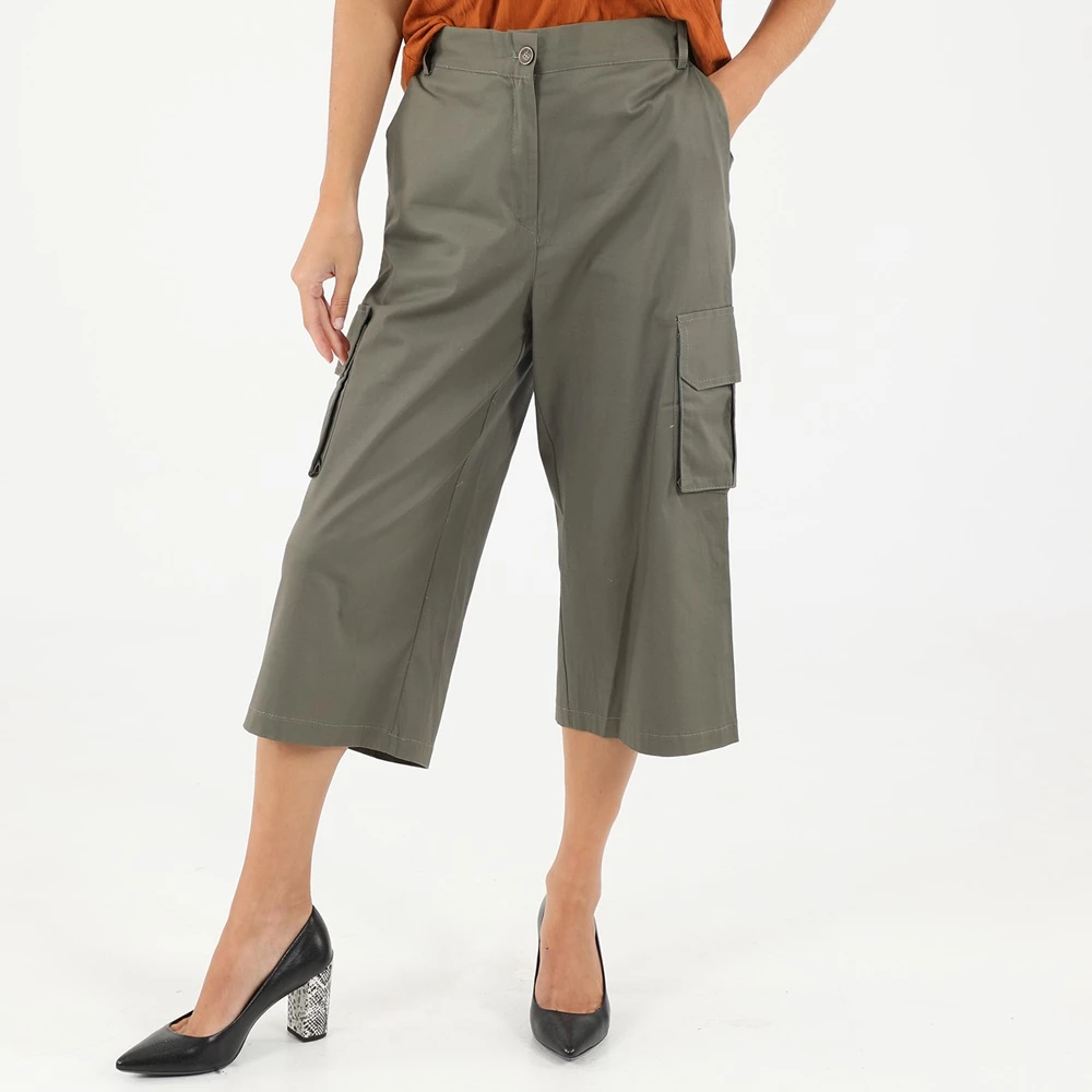 Γυναικείο Cropped παντελόνι STAFF JEANS 60-P2337.041 MANDY χακί 1 Γυναικείο Cropped παντελόνι STAFF JEANS 60-P2337.041 MANDY χακί