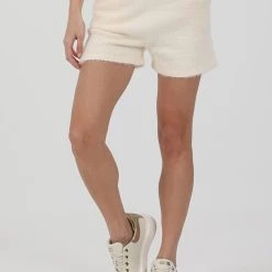 Γυναικείο σορτς KENDALL+KYLIE εκρού 7 Γυναικείο σορτς KENDALL+KYLIE εκρού -DealsΠαντελόνια Store 1825952.0 00k5 4 kendallkylie γυναικείο σορτς kendallkylie εκρού x1000