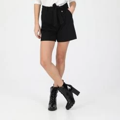 Γυναικείο σορτς ATTRATTIVO μαύρο