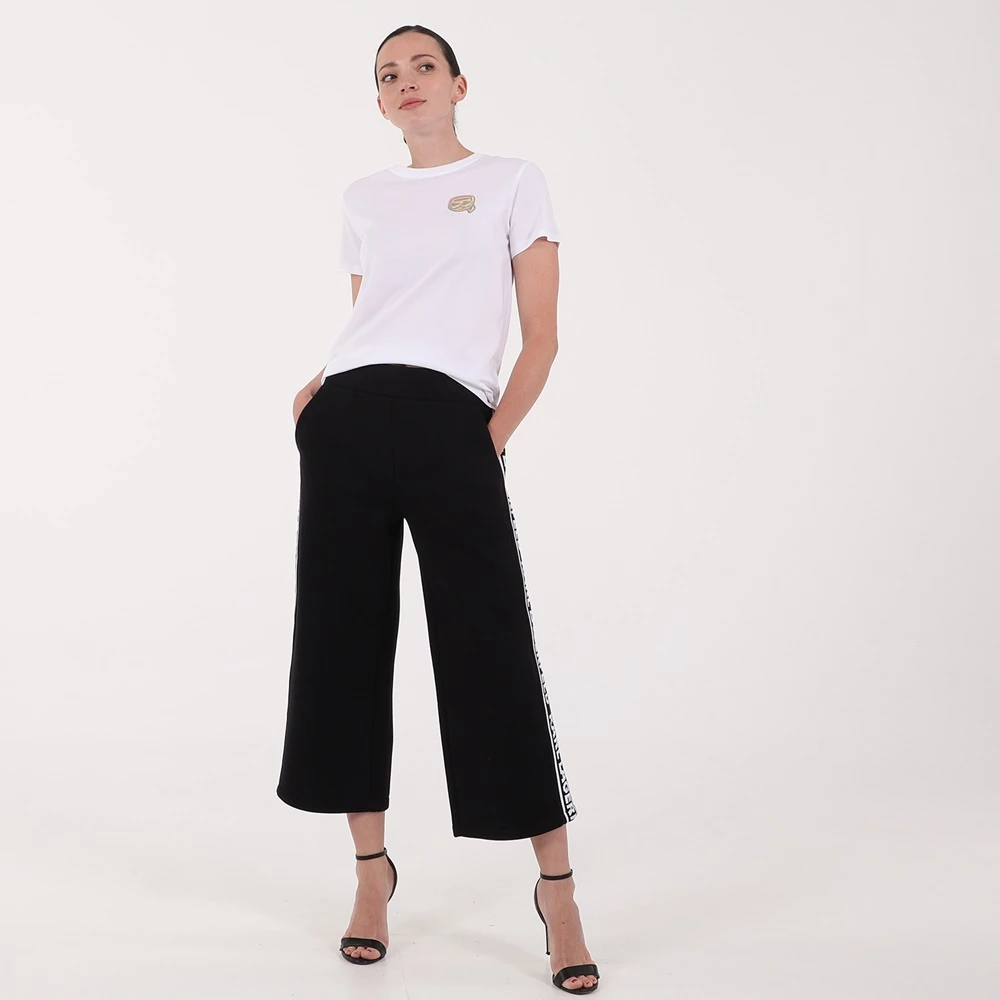 Γυναικεία Cropped παντελόνα KARL LAGERFELD LOGO TAPE JERSEY μαύρη 4 Γυναικεία Cropped παντελόνα KARL LAGERFELD LOGO TAPE JERSEY μαύρη - Image 4