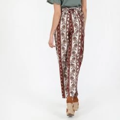 Γυναικεία παντελόνα ATTRATTIVO μπορντό εκρού 6 Γυναικεία παντελόνα ATTRATTIVO μπορντό εκρού -DealsΠαντελόνια Store 1840811.0 00q5 3 attrattivo γυναικεία παντελόνα attrattivo μπορντό εκρού x1000