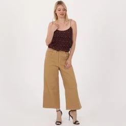 Γυναικεία παντελόνα Cropped STAFF JEANS RAMONNA μπεζ 7 Γυναικεία παντελόνα Cropped STAFF JEANS RAMONNA μπεζ -DealsΠαντελόνια Store 1847005.0 m600 4 staff jeans γυναικεία παντελόνα cropped staff jeans ramonna μπεζ x1000