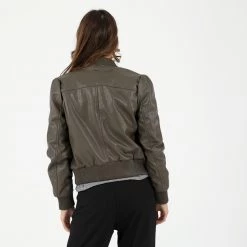 Γυναικείο μπουφάν ATTRATTIVO χακί 6 Γυναικείο μπουφάν ATTRATTIVO χακί -DealsΠαντελόνια Store 1851354.0 x400 3 attrattivo γυναικείο μπουφάν attrattivo χακί x1000