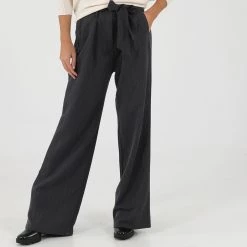 Γυναικεία παντελόνα ATTRATTIVO γκρι ριγέ