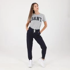 Γυναικείο παντελόνι φόρμας GANT μπλε -DealsΠαντελόνια Store 1853718.0 0010 4 gant γυναικείο παντελόνι φόρμας gant μπλε x1000