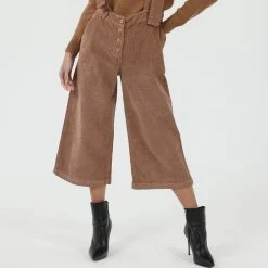 Γυναικεία Cropped σαλοπέτα STAFF JEANS ALINA καφέ -DealsΠαντελόνια Store 1855371.0 m600 4 staff jeans γυναικεία cropped σαλοπέτα staff jeans alina καφέ x1000