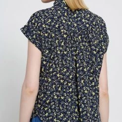 Γυναικείο αμάνικο πουκάμισο FUNKY BUDDHA Floral -DealsΠαντελόνια Store 7006700.0 0001 3 funky buddha γυναικείο αμάνικο πουκάμισο funky buddha floral x1000