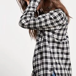 Γυναικείο πουκάμισο FUNKY BUDDHA λευκό μαύρο καρό 7 Γυναικείο πουκάμισο FUNKY BUDDHA λευκό μαύρο καρό -DealsΠαντελόνια Store 7006752.0 0001 3 funky buddha γυναικείο πουκάμισο funky buddha λευκό μαύρο καρό x1000