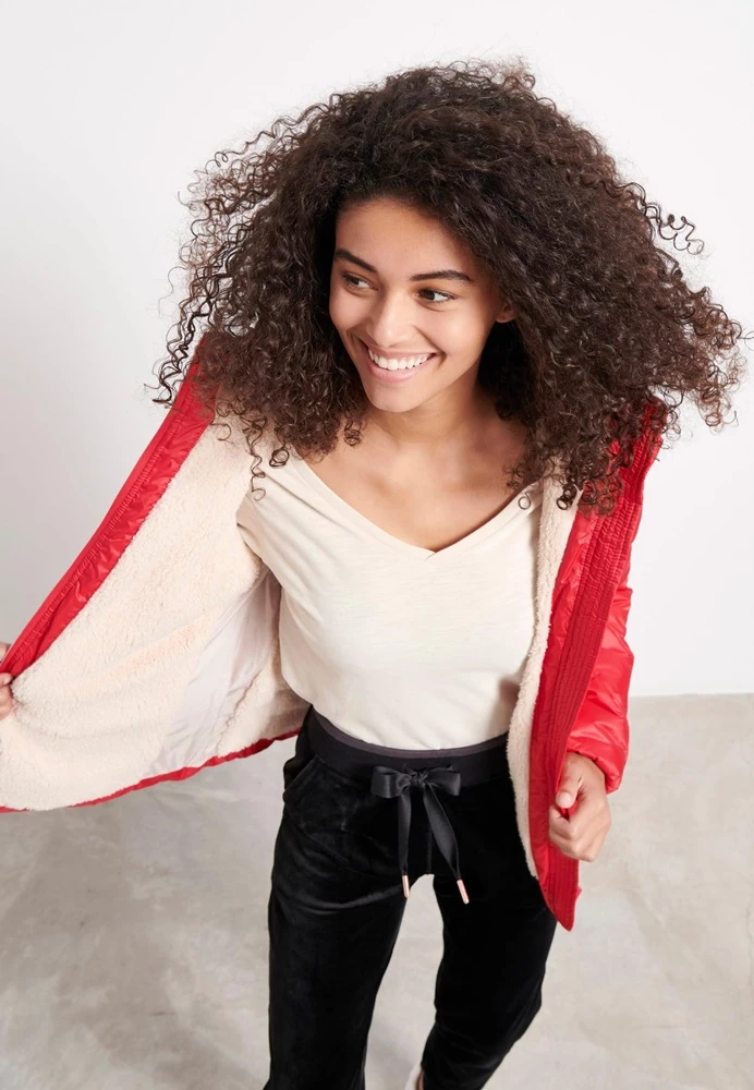 Γυναικείο μπουφάν FUNKY BUDDHA FBL004-102-01 κόκκινο 4 Γυναικείο μπουφάν FUNKY BUDDHA FBL004-102-01 κόκκινο - Image 4