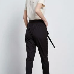 Γυναικείο Casual παντελόνι FUNKY BUDDHA μαύρη 8 Γυναικείο Casual παντελόνι FUNKY BUDDHA μαύρη -DealsΠαντελόνια Store 7007143.0 0001 4 funky buddha γυναικείο casual παντελόνι funky buddha μαύρη x1000