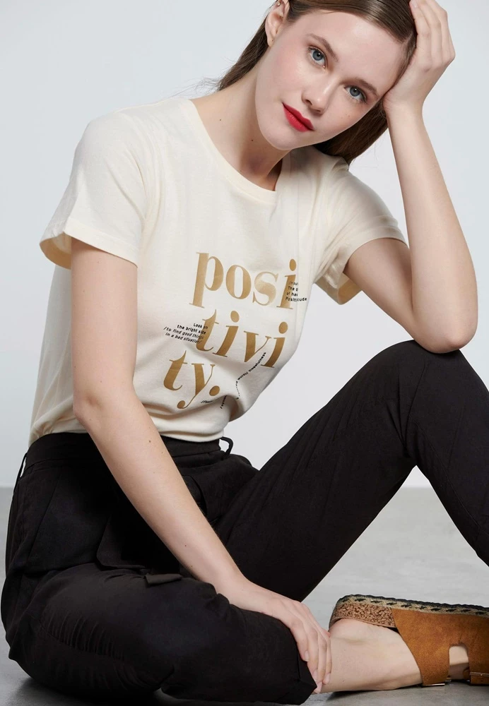 Γυναικείο Casual παντελόνι FUNKY BUDDHA μαύρη 5 Γυναικείο Casual παντελόνι FUNKY BUDDHA μαύρη - Image 5