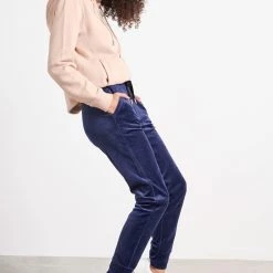 Γυναικείο παντελόνι FUNKY BUDDHA βελουτέ μπλε -DealsΠαντελόνια Store 7007713.0 0001 3 funky buddha γυναικείο παντελόνι funky buddha βελουτέ μπλε x1000