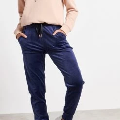 Γυναικείο παντελόνι FUNKY BUDDHA βελουτέ μπλε -DealsΠαντελόνια Store 7007713.0 0001 4 funky buddha γυναικείο παντελόνι funky buddha βελουτέ μπλε x1000